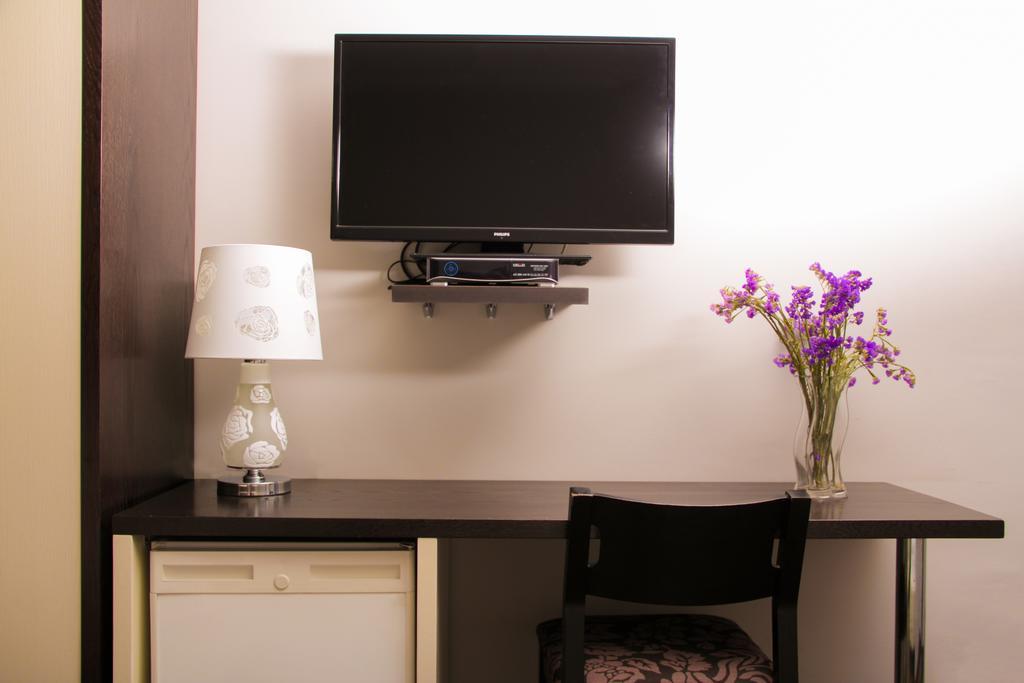 Vivar Hotel Tirana Rum bild